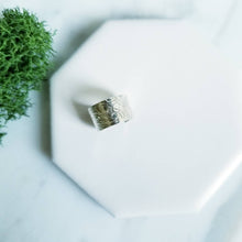 Load image into Gallery viewer, Sterling Silver Ear Cuff - 6mm Wide Floral Pattern