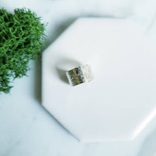 Load image into Gallery viewer, Sterling Silver Ear Cuff - 6mm Wide Floral Pattern