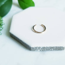 Load image into Gallery viewer, 14K Rose GF Round Wire Ear Cuff