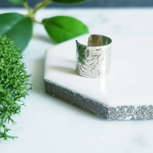 Load image into Gallery viewer, 10mm Wide Sterling Silver Ear Cuff, Daisy Floral