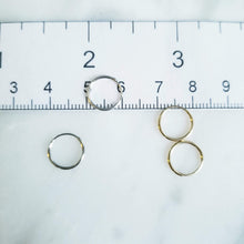 Load image into Gallery viewer, Solid 14K Gold Endless Hoops
