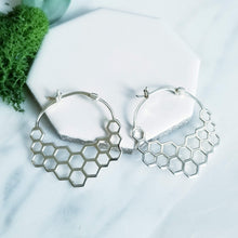 Load image into Gallery viewer, Modern Honeycomb Hoop Earrings
