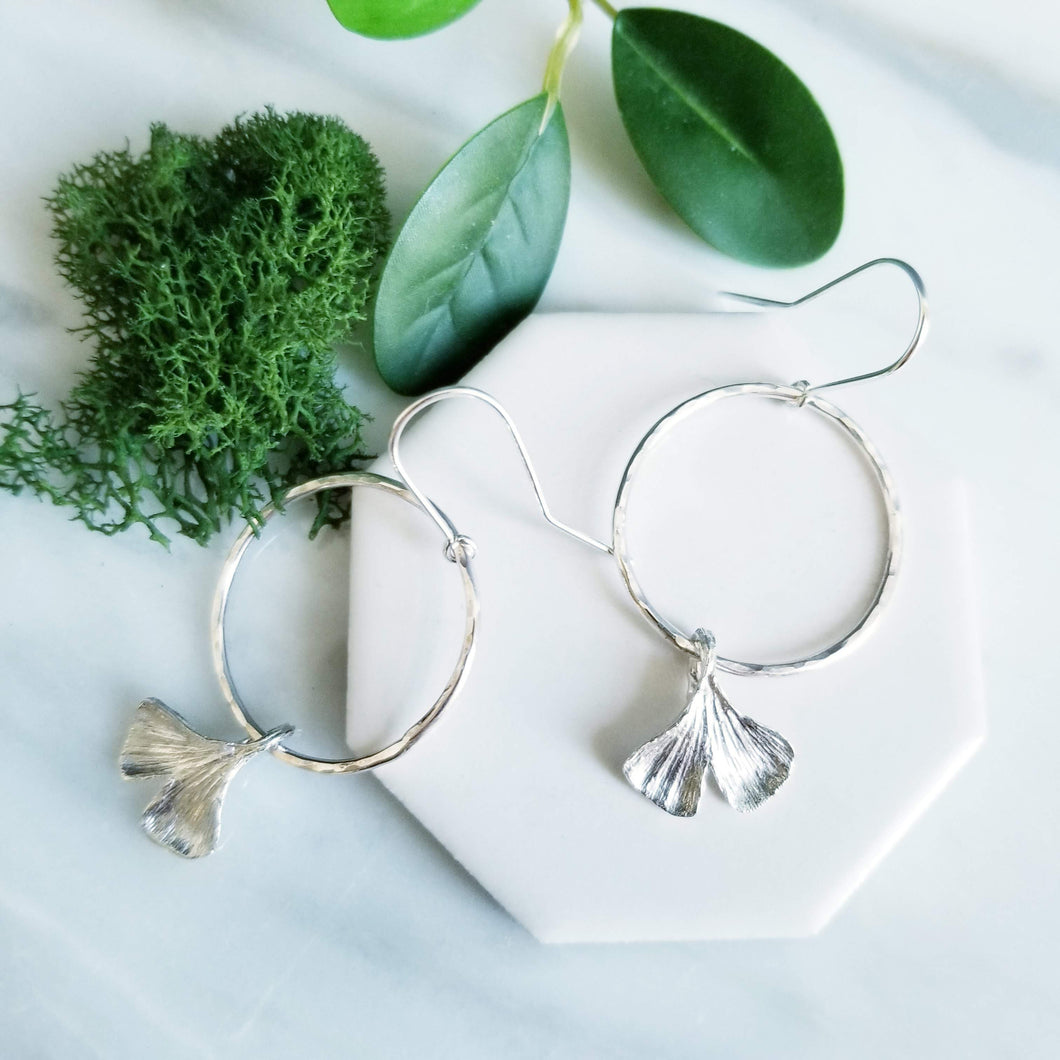 Sterling Silver Ginkgo Leaves Circle Earrings