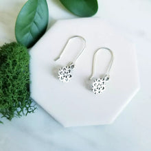 Load image into Gallery viewer, Small Sterling Silver Snowflake Earrings
