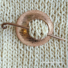 Load image into Gallery viewer, Basket Weave Copper Shawl Brooch Circle Pin
