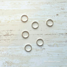 Load image into Gallery viewer, Smooth or Twisted Sterling Silver Circle Stitch Markers- Medium Fits 5.5mm or smaller
