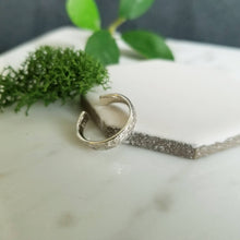 Load image into Gallery viewer, Fern Floral Sterling Silver Toe ring
