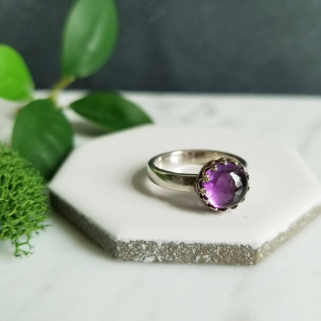 Purple Amethyst & Sterling Silver Crown Ring size 6.5 US