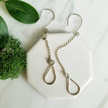 Load image into Gallery viewer, Sterling Silver Swingy Teardrop Rain Drop Chain Earrings
