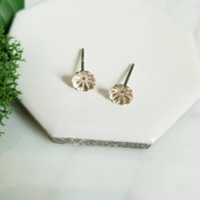 Load image into Gallery viewer, Sterling Silver Petal Flower- Detailed Flower Post Earrings, Stud Earrings
