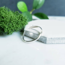 Load image into Gallery viewer, Sterling Silver Skinny Half Round Toe Ring
