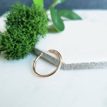 Load image into Gallery viewer, 14K Rose GF Toe Ring Round Wire
