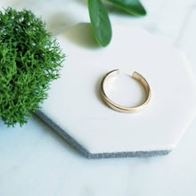 Load image into Gallery viewer, Solid 14K Yellow Gold Flat Top Toe Ring
