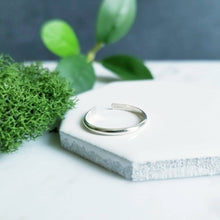 Load image into Gallery viewer, Sterling Silver Skinny Half Round Toe Ring
