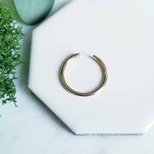 Load image into Gallery viewer, SOLID 14K Rose Gold Round Wire Toe Ring
