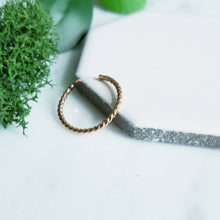 Load image into Gallery viewer, SOLID 14K Twisted Rose Gold Toe Ring
