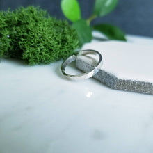 Load image into Gallery viewer, Sterling Silver Toe Ring, 2mm, Hammered Finish
