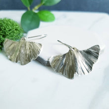 Load image into Gallery viewer, Sterling Silver Ginkgo Leaves Dangle Earrings
