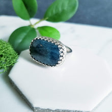 Load image into Gallery viewer, Dark Blue Kyanite Sterling Silver Ring, Size 6.5
